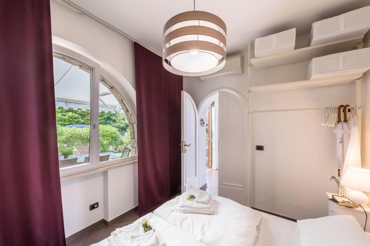 Residence La Mignon Oleandri توري ديل بيناكو المظهر الخارجي الصورة